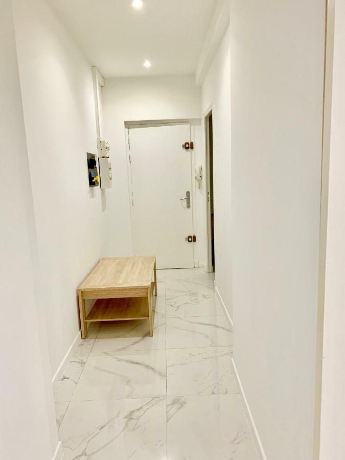 Lesjardinsfleuris Apartment Mandelieu La Napoule Bagian luar foto